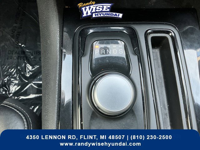 Used 2019 Chrysler 300 S AWD/4WD image 27