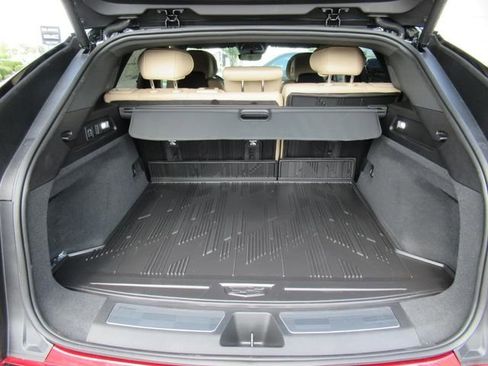 New 2026 Cadillac Lyriq V image 35