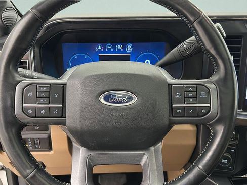 Used 2024 Ford F250 Lariat w/ Chrome Package AWD/4WD image 18