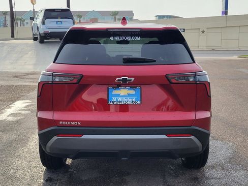 New 2026 Chevrolet Equinox LT w/ Safety and Technology Package FWD image 4