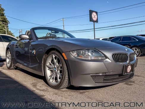 Used 2008 BMW Z4 3.0i RWD image 5
