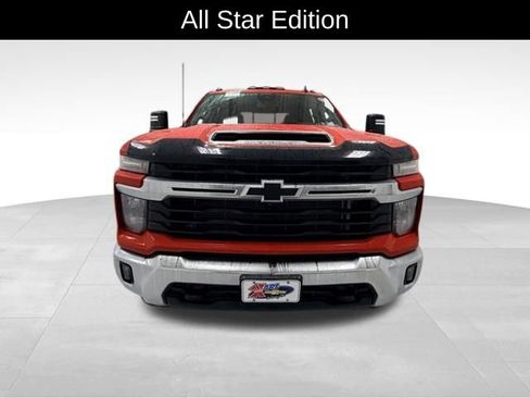 Certified 2024 Chevrolet Silverado 2500 LT w/ All Star Edition image 9