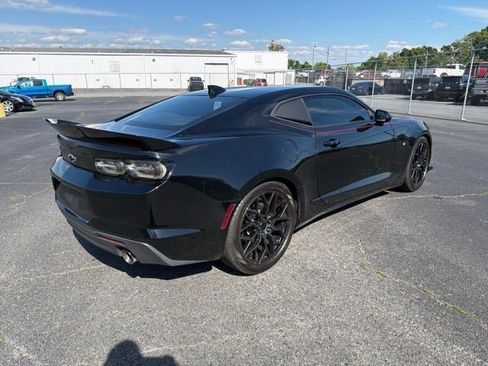 Used 2021 Chevrolet Camaro LT w/ RS Package RWD image 4