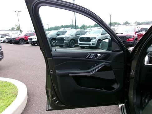 Used 2026 BMW X5 xDrive40i w/ Premium Package AWD/4WD image 6