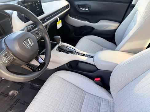New 2026 Honda HR-V LX image 12