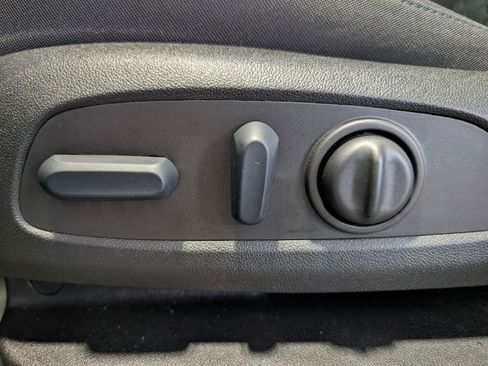 Used 2022 Chevrolet Blazer LT image 11