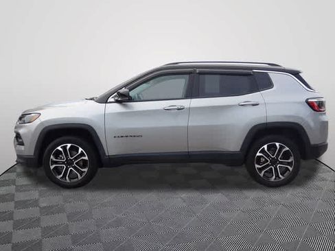 Used 2022 Jeep Compass Limited AWD/4WD image 2