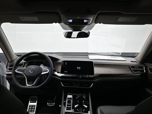 New 2026 Volkswagen Atlas SEL Premium R-Line AWD/4WD image 10