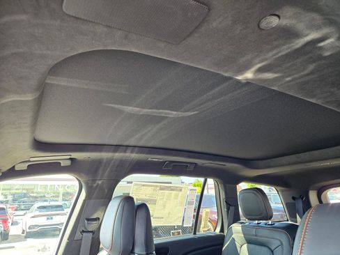 New 2025 Lincoln Aviator Black Label w/ Jet Appearance Package image 10