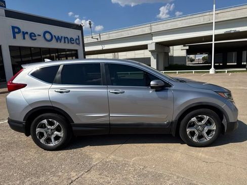 Used 2017 Honda CR-V EX-L image 2