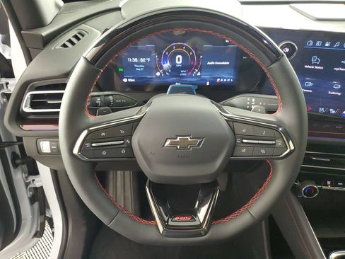 New 2026 Chevrolet Traverse RS w/ LPO, Floor Liner Package FWD image 22