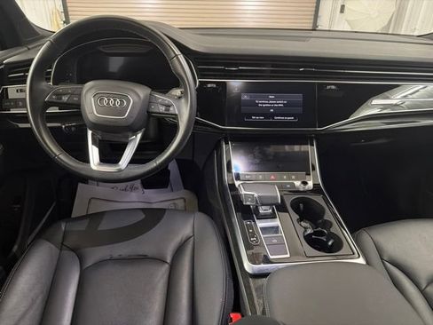 Used 2025 Audi Q7 3.0T Premium Plus AWD/4WD image 17