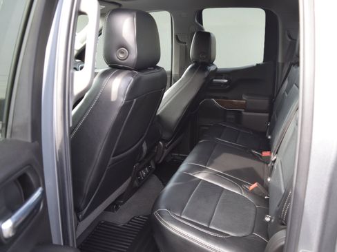 Used 2022 GMC Sierra 1500 Elevation w/ Driver Alert Package I AWD/4WD image 9