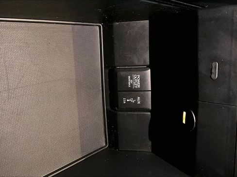 Used 2017 Honda Pilot Elite image 16