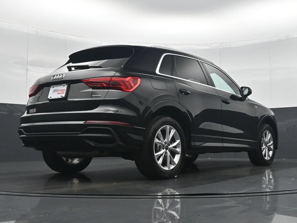 Used 2025 Audi Q3 2.0T Premium AWD/4WD image 31