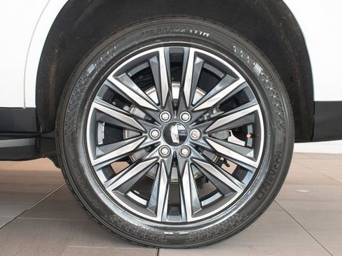 Used 2021 Cadillac Escalade Sport Platinum AWD/4WD image 9