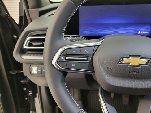 New 2026 Chevrolet Traverse LT w/ Sun and Wheel Package image 5