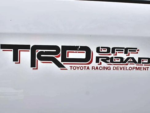 Used 2013 Toyota Tundra SR5 image 6