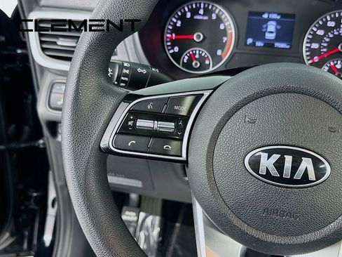 Used 2020 Kia Optima LX FWD image 16