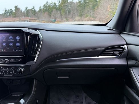 Used 2023 Chevrolet Traverse LT w/ Midnight/Sport Edition image 35