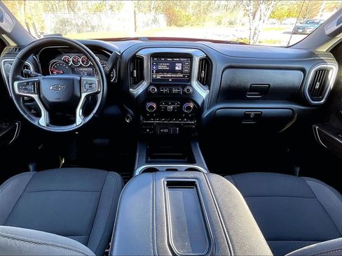 Used 2021 Chevrolet Silverado 1500 LT Trail Boss w/ Convenience Package II AWD/4WD image 21