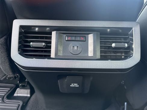 Used 2025 Ford F350 Platinum image 14