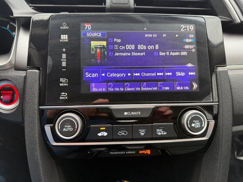 Used 2018 Honda Civic EX image 14