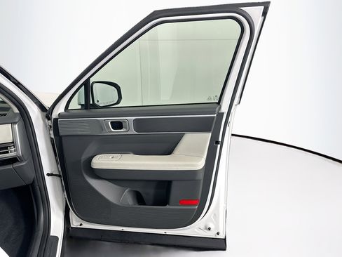 Used 2025 Hyundai Santa Fe SEL FWD image 33