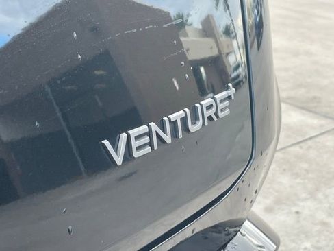 Used 2024 Nissan Ariya FWD image 7