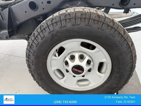 Used 2021 GMC Sierra 2500 4x4 Crew Cab w/ Convenience Package image 27
