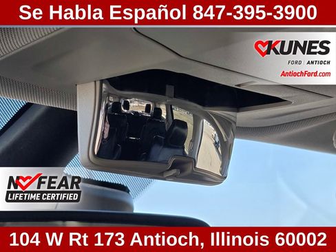 Used 2024 Chrysler Pacifica Touring-L image 75