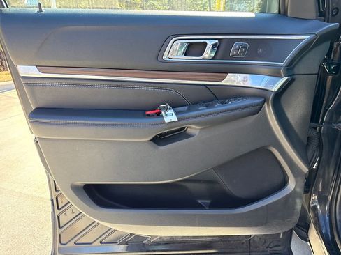 Used 2016 Ford Explorer Limited w/ Equipment Group 301A image 14