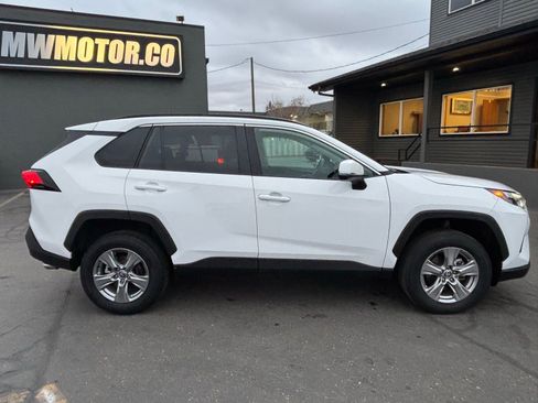 Used 2023 Toyota RAV4 XLE image 5