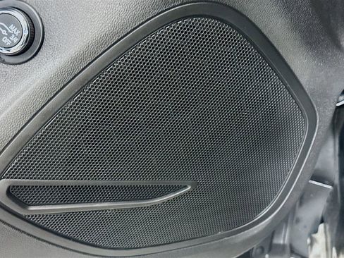 Used 2021 Buick Envision Preferred image 18