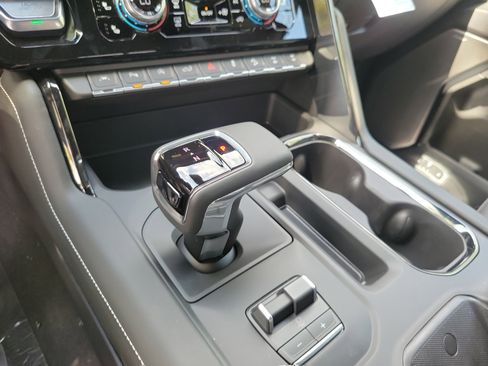 New 2026 GMC Sierra 1500 AT4X AWD/4WD image 11
