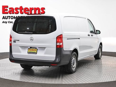 Used 2022 Mercedes-Benz Metris image 5