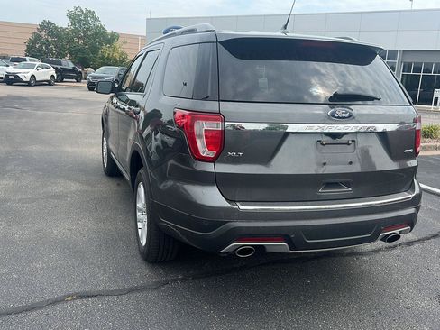 Used 2018 Ford Explorer XLT w/ Equipment Group 202A AWD/4WD image 7