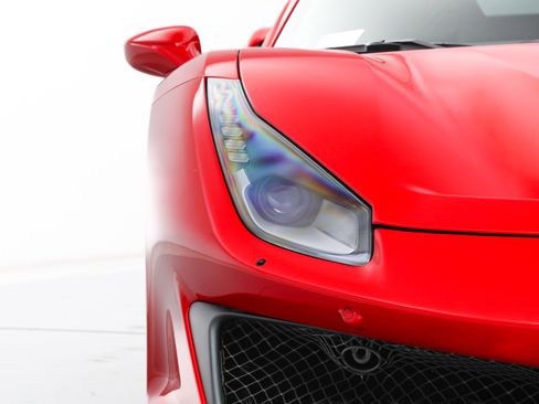 Certified 2019 Ferrari 488 Pista Coupe image 13