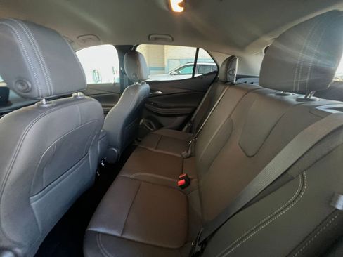 Used 2025 Buick Encore GX Preferred image 25