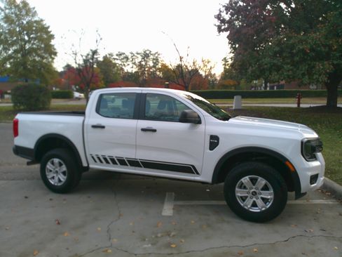 Used 2024 Ford Ranger XL w/ Trailer Tow Package image 14