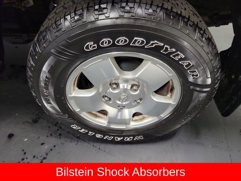 Used 2013 Toyota Tundra 4x4 Double Cab image 10