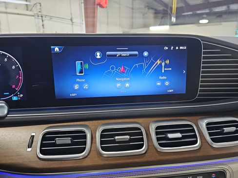 Certified 2024 Mercedes-Benz GLE 580 4MATIC image 23