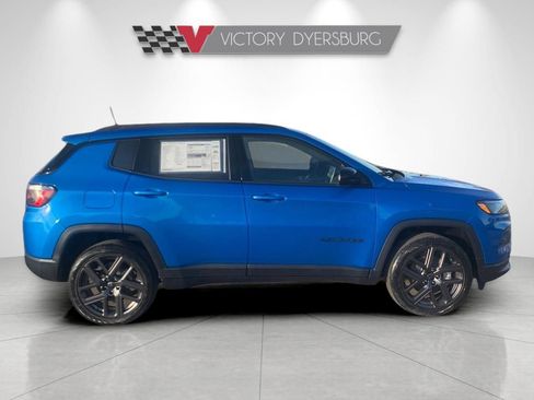 New 2026 Jeep Compass Latitude AWD/4WD image 9