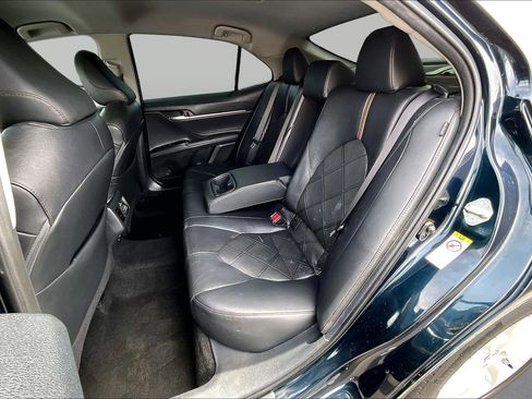 Used 2018 Toyota Camry XLE w/ Audio Package FWD image 26