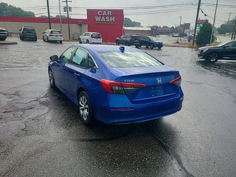 Used 2023 Honda Civic LX image 4