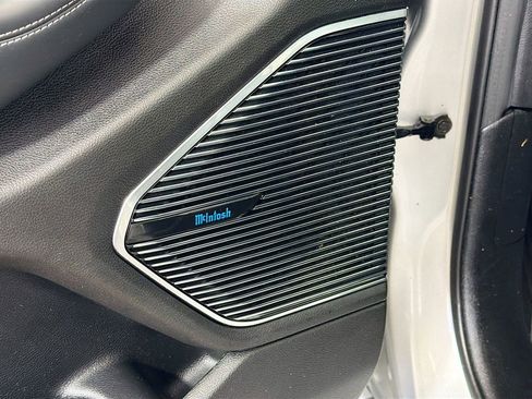 Used 2022 Jeep Grand Cherokee L Overland w/ Advanced Protech Group III AWD/4WD image 18