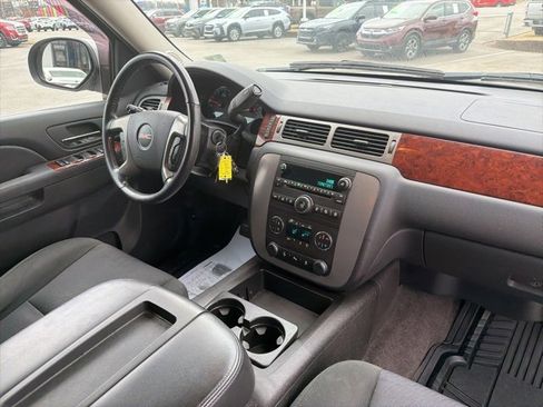 Used 2012 GMC Yukon SLE w/ Convenience Package image 12