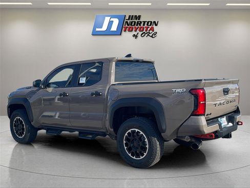 New 2026 Toyota Tacoma TRD Off-Road image 7