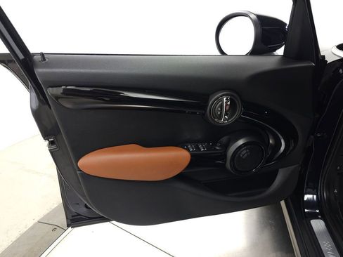 Used 2021 MINI Cooper S FWD image 14