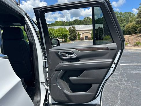 Used 2023 Chevrolet Tahoe LT w/ Luxury Package RWD image 60